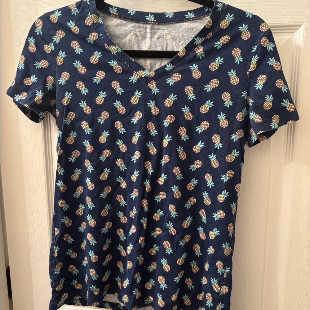 Eddie Bauer Blue Pineapple Print Short Sleeve Top